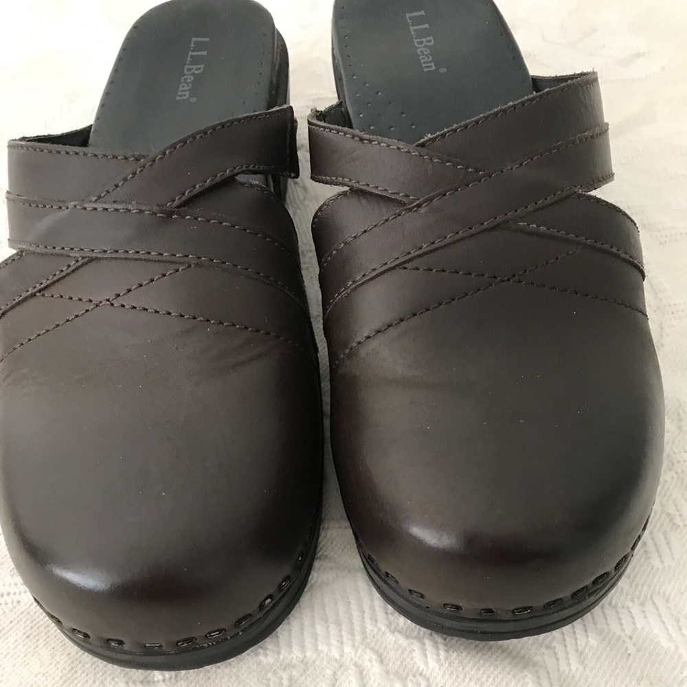 LL Bean clogs - Picture 2 of 7